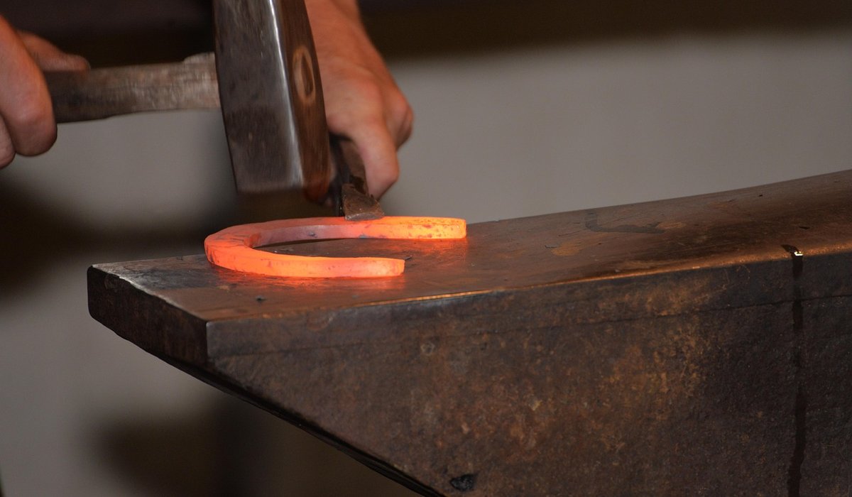 Introduction to Non-Ferrous Metals for Jewellery