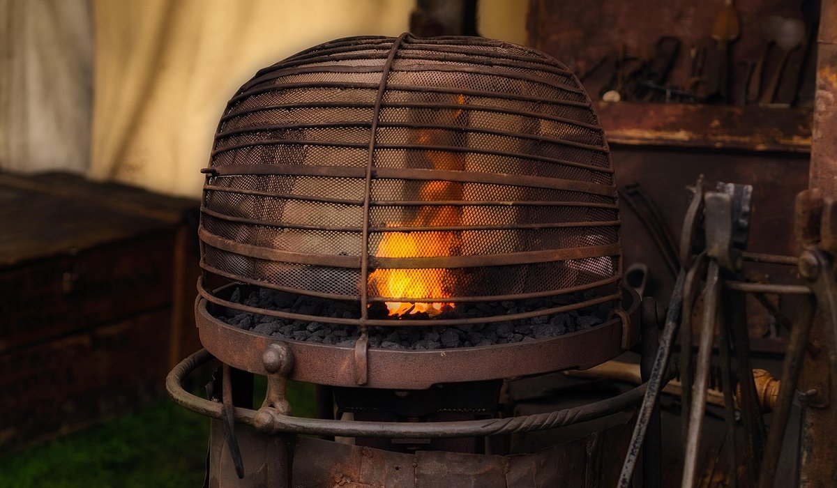 Understanding Steel Grades for Hand Forging